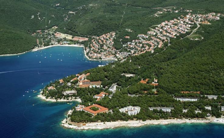 Studio Apartment Close To The Sea Rabac Kültér fotó
